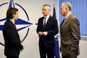 Nicu Popescu s-a întâlnit cu secretarul general al NATO Jens Stoltenberg